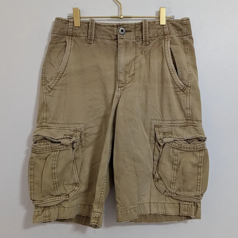 Vintage American Eagle Outfitters Size 28 Tan Longer Length Cargo Shorts